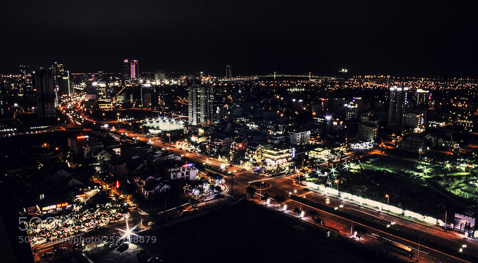Canon EOS 5D sample photo. Da nang city at photography