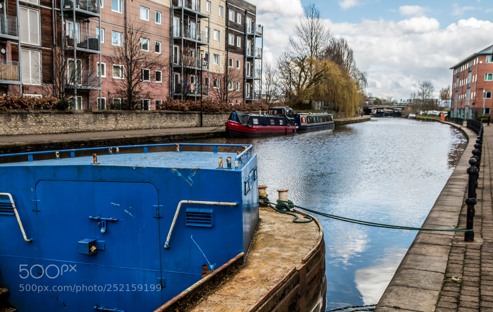 Canon EOS 70D sample photo. Front of working barge photography