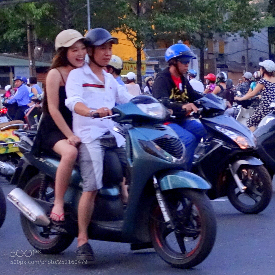 Sony Cyber-shot DSC-RX100 II sample photo. Mekong lot () photography