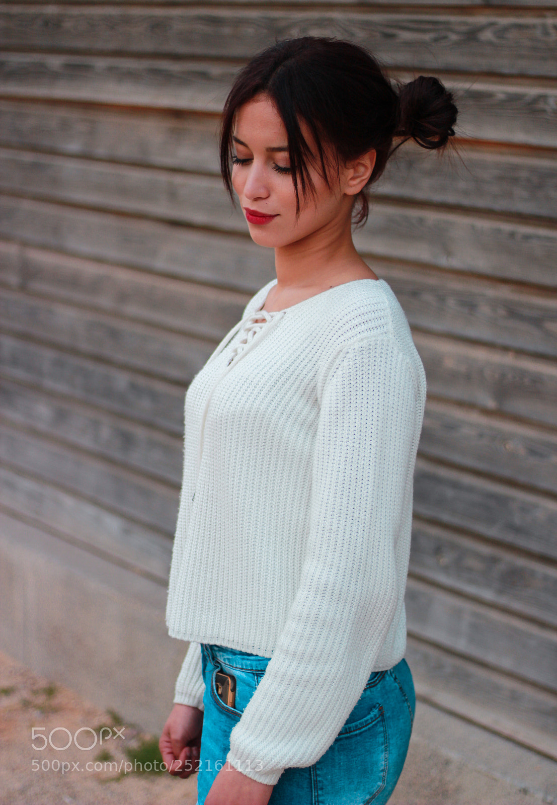 Canon EOS 1300D (EOS Rebel T6 / EOS Kiss X80) sample photo. Girl portrait photography
