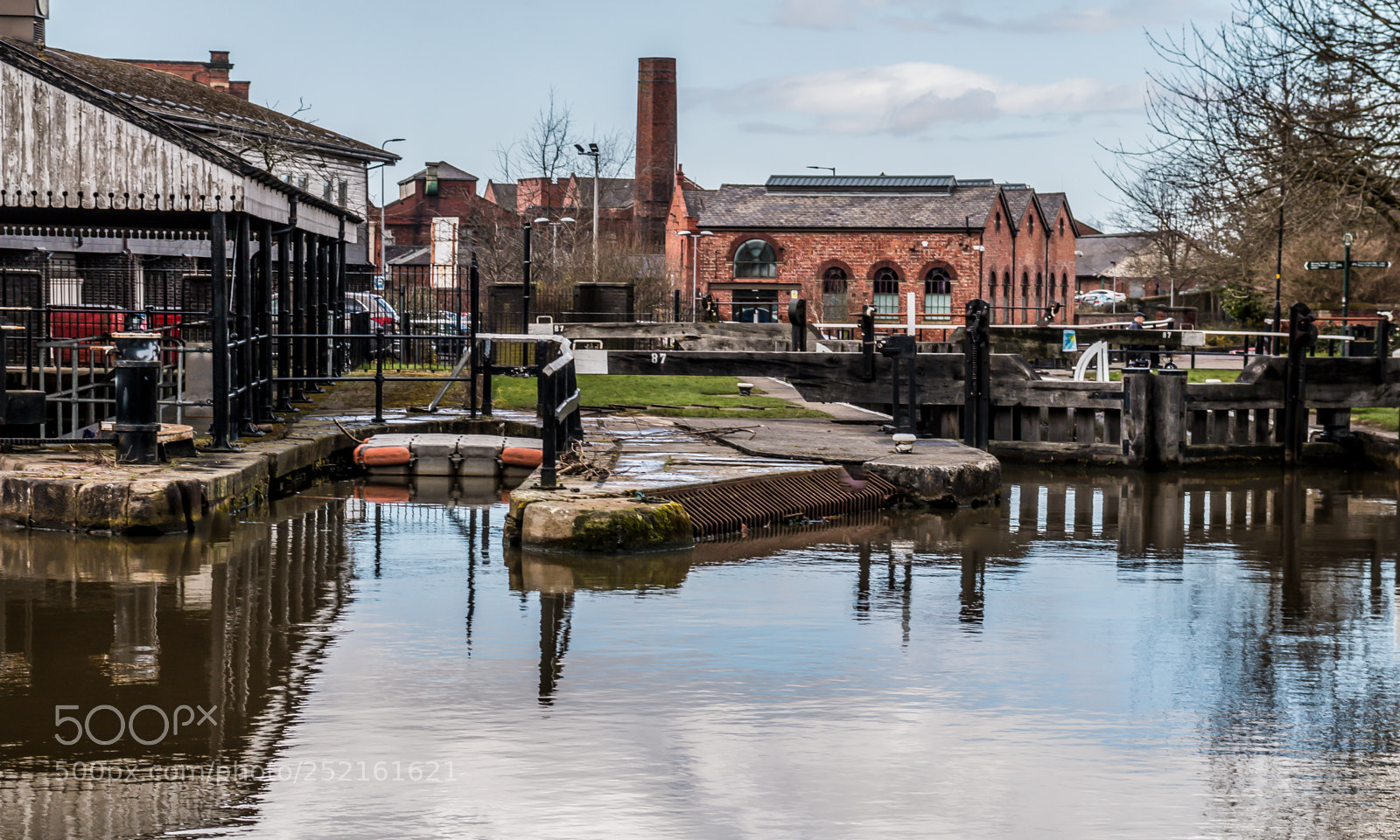 Canon EOS 70D sample photo. Reflections and dry dock photography
