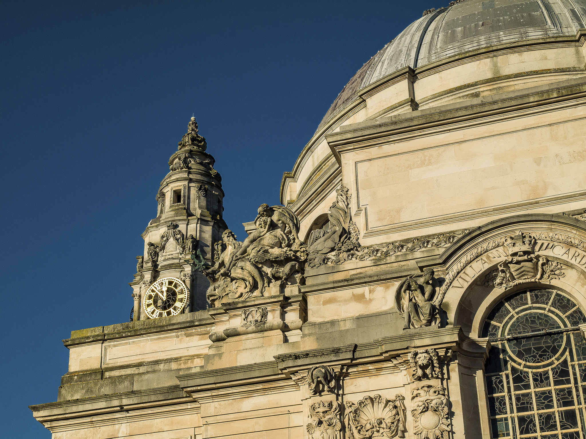 Panasonic Lumix DMC-GF5 sample photo. Cardiff city hall & clock tower. photography