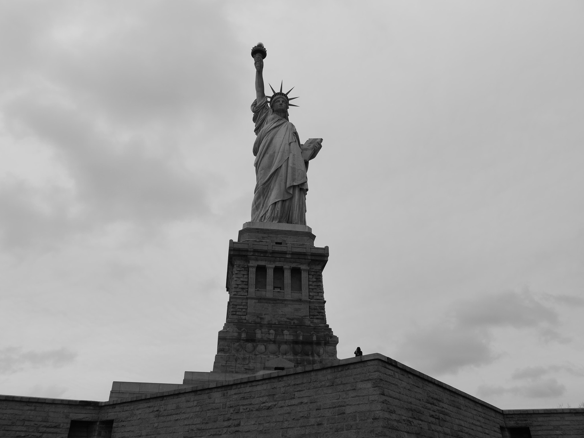 Panasonic Lumix DMC-GF7 sample photo. Lady liberty photography