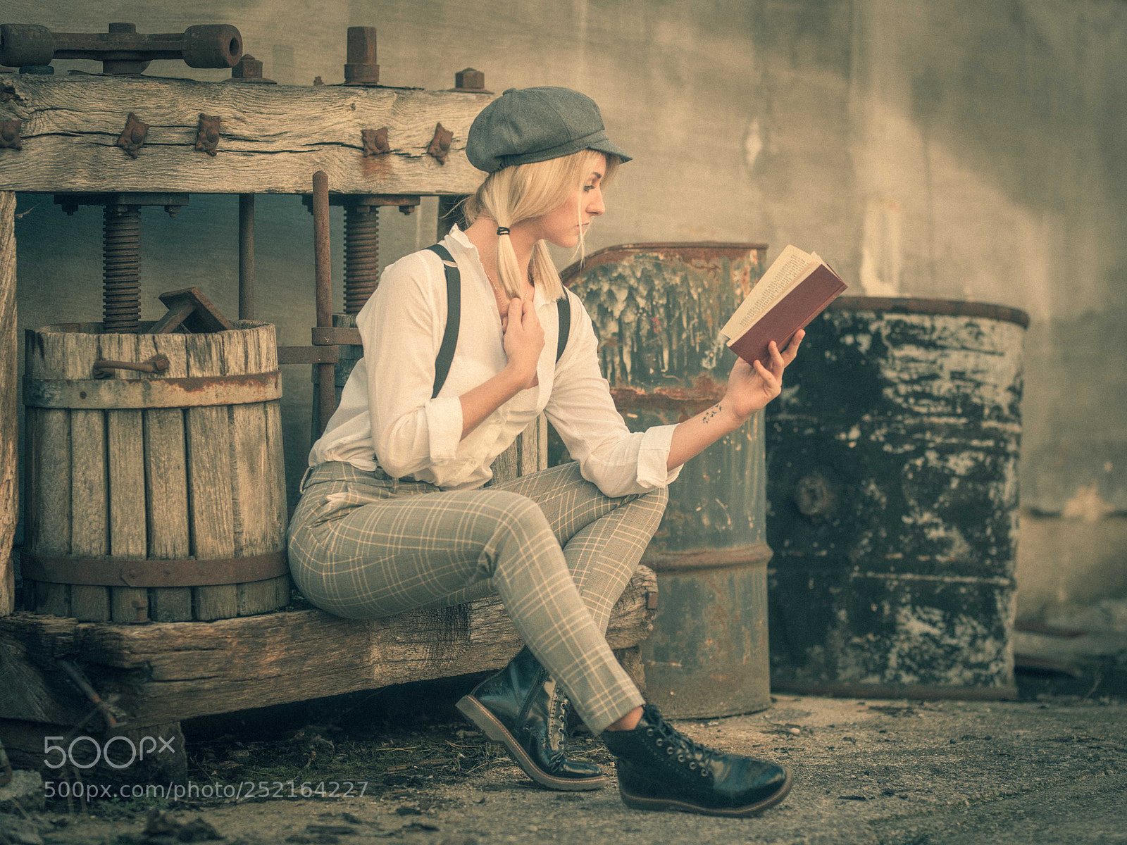 Nikon D810 sample photo. Old school.. photography