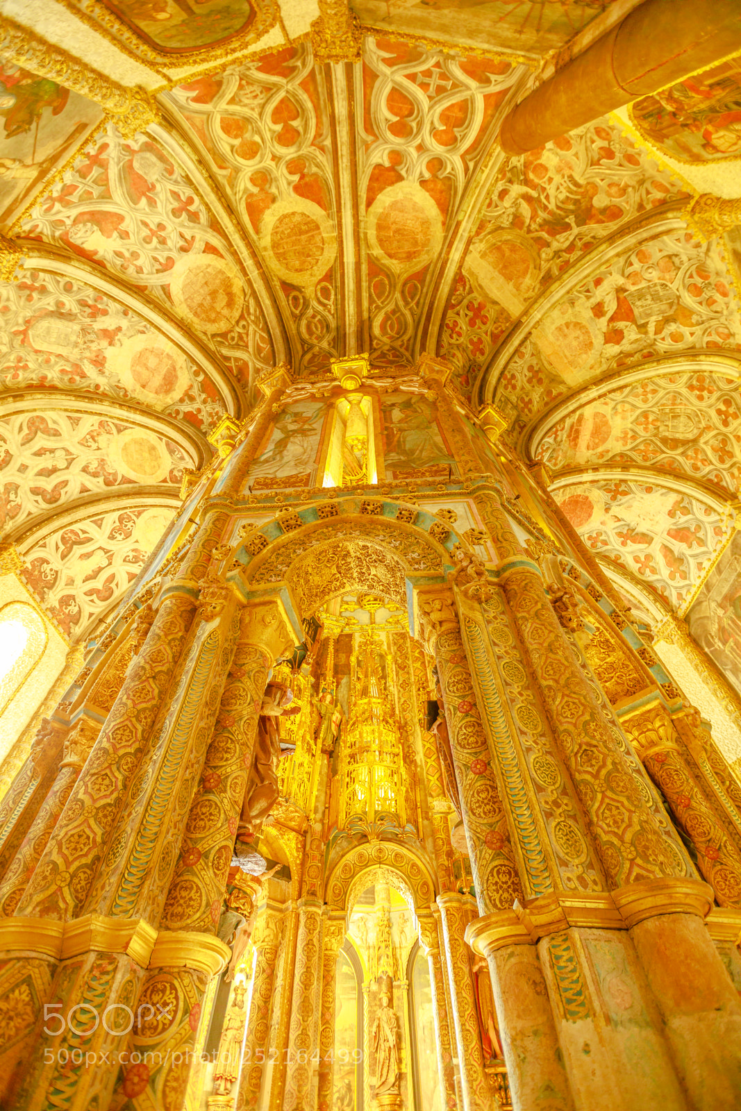 Canon EOS 5D Mark IV sample photo. Charola of convent in photography