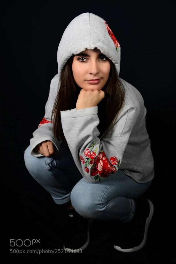 Nikon D800 sample photo. Posing photography