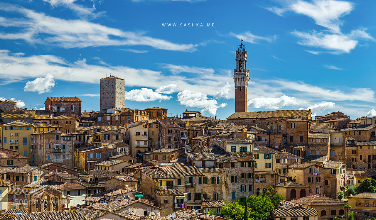Sony a99 II sample photo. Old medieval city of photography