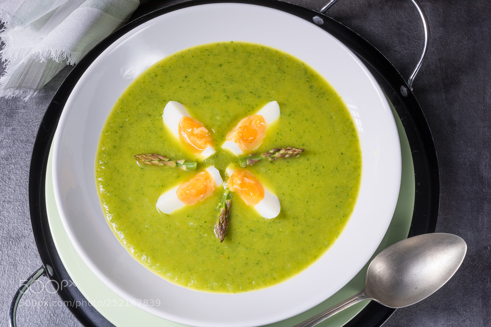 Nikon D810 sample photo. Green wild garlic soup photography