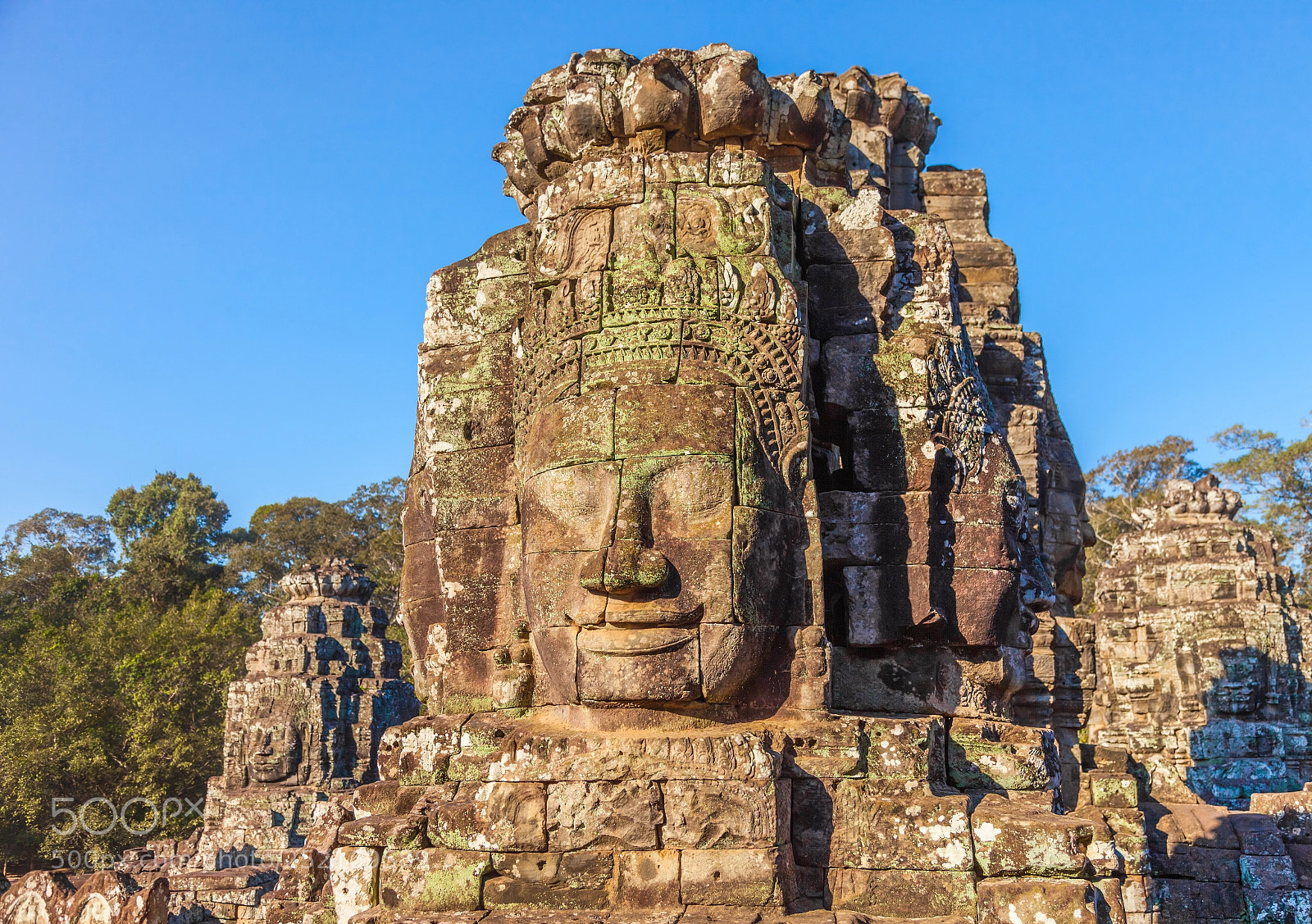 Canon EOS 5D Mark II sample photo. Bayon temple smiling faces photography