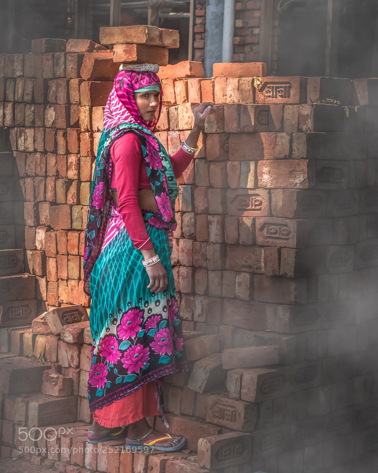 Nikon D810 sample photo. Le fardeau photography
