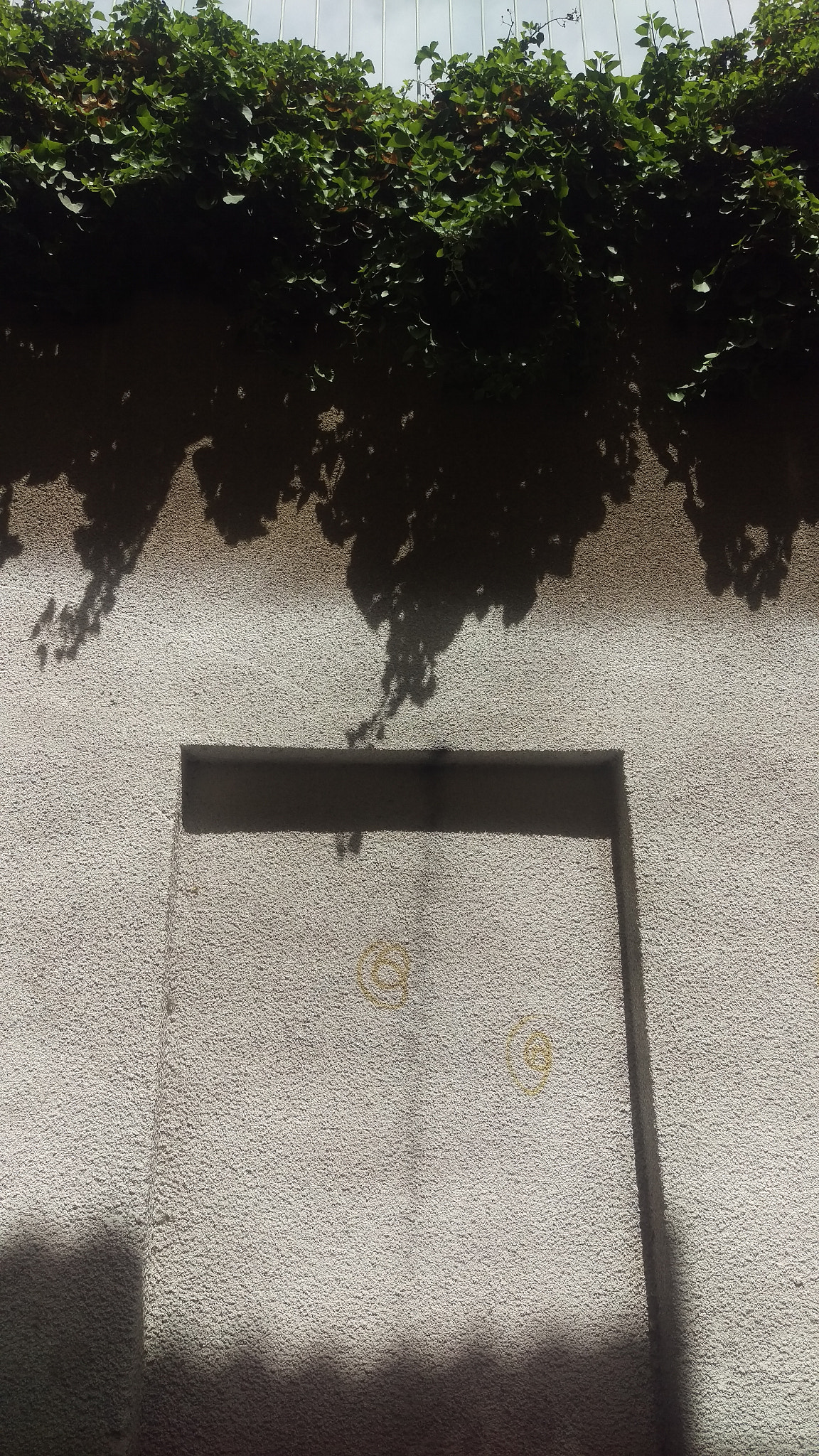 HTC ONE M9 sample photo. There once was a door photography