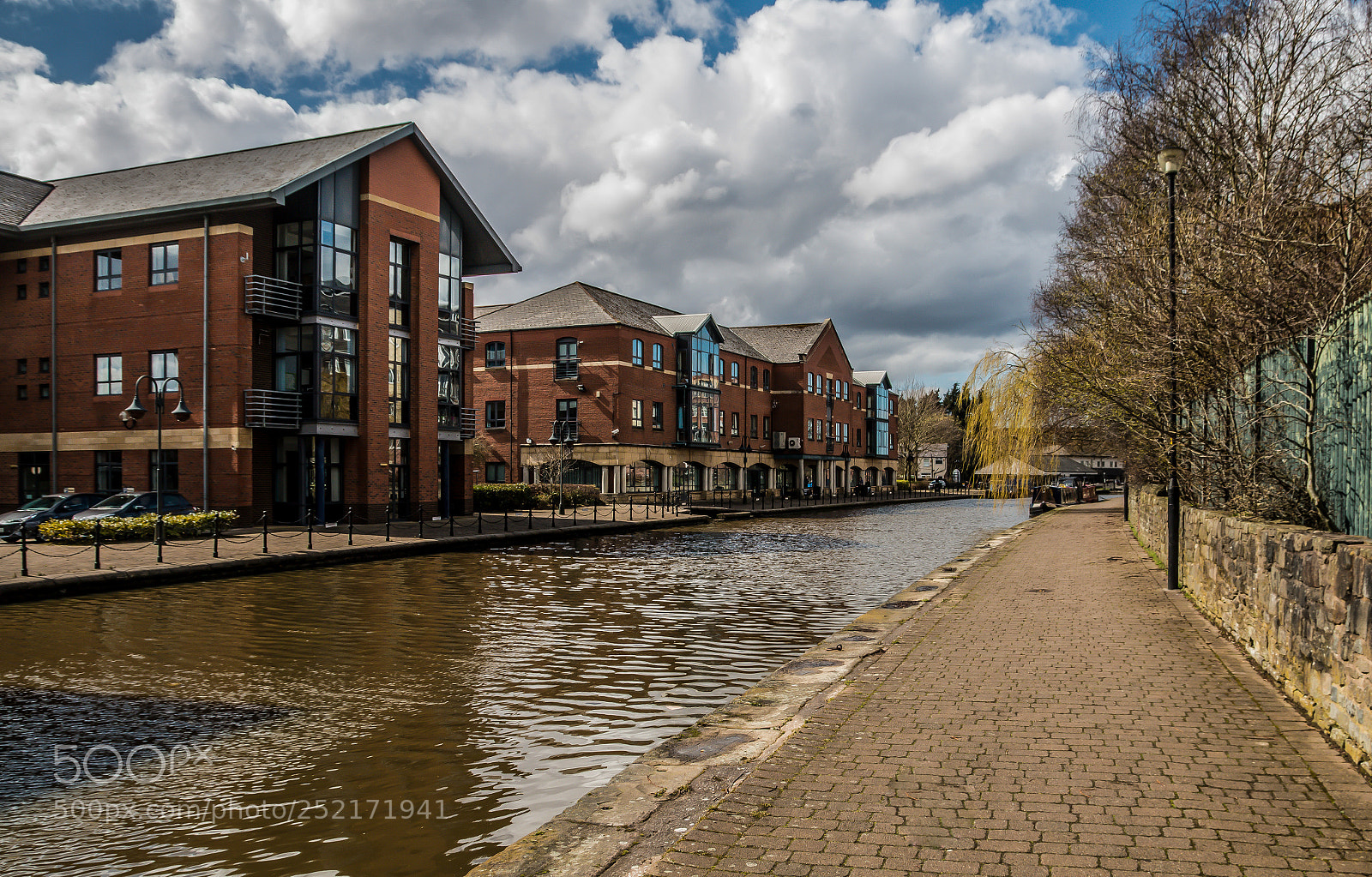 Canon EOS 70D sample photo. Wide sunny towpath photography