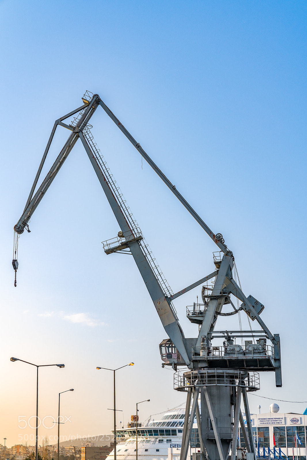 Sony a7R III sample photo. Harbor crane photography