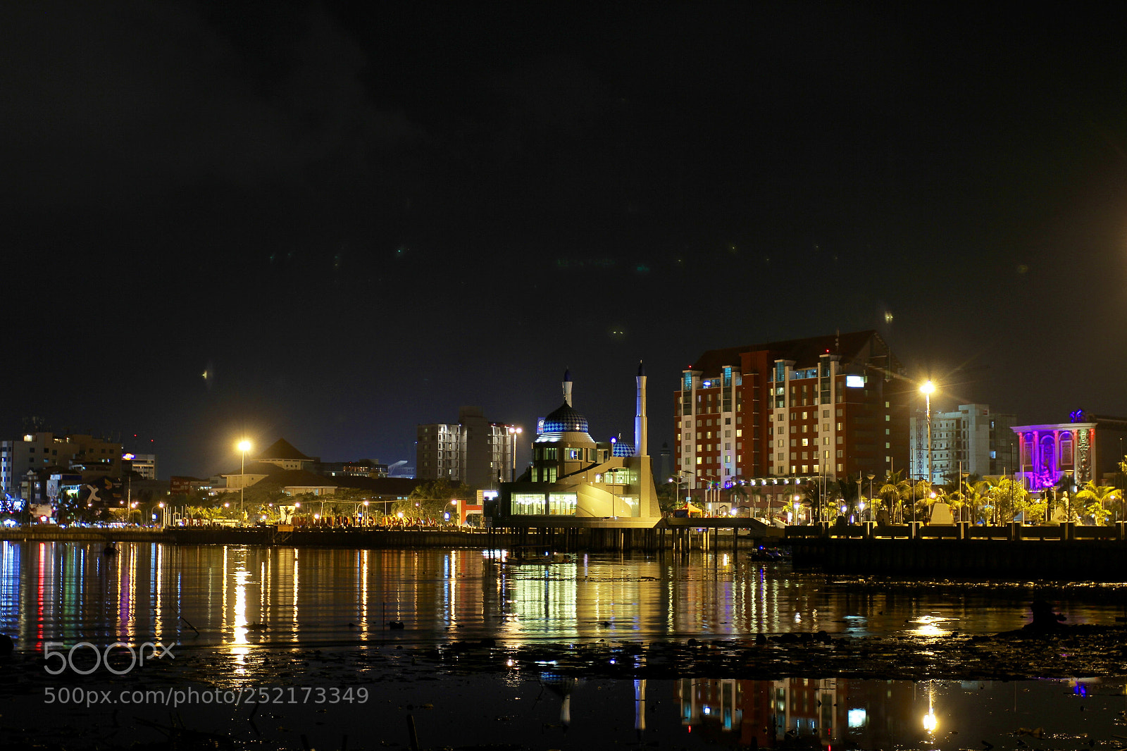Canon EOS 7D sample photo. Night  photography