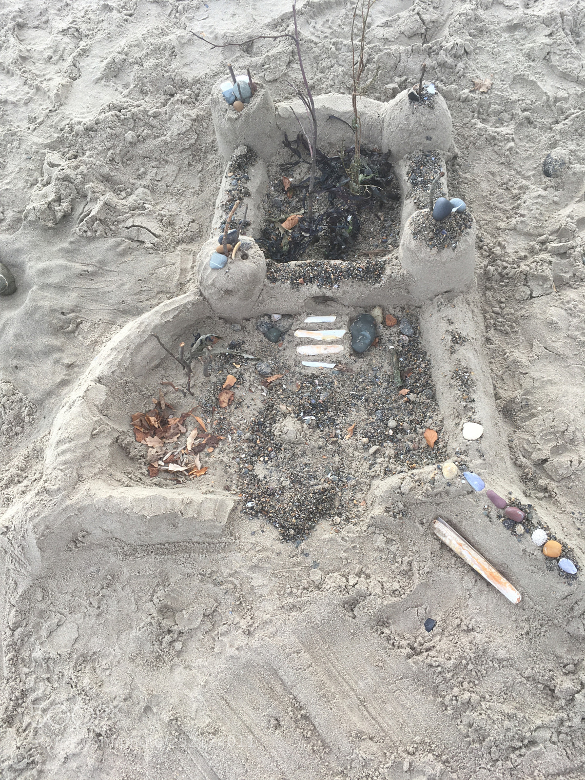 Apple iPhone SE sample photo. Little sand castle photography