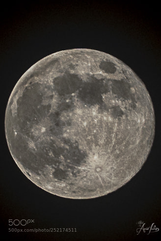 Sony a7 sample photo. Moon photography