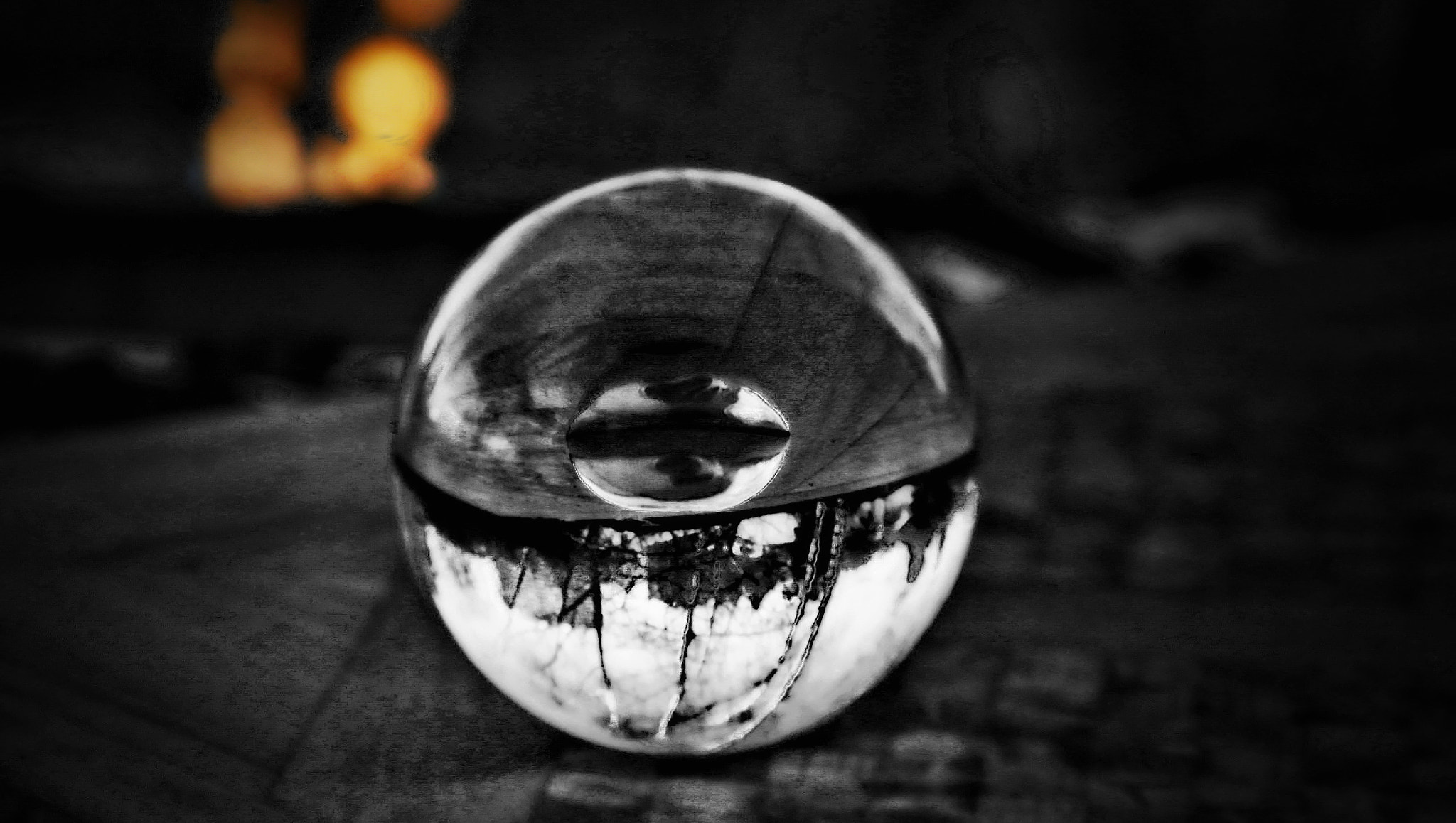 Canon EOS sample photo. Lips in crystal photography