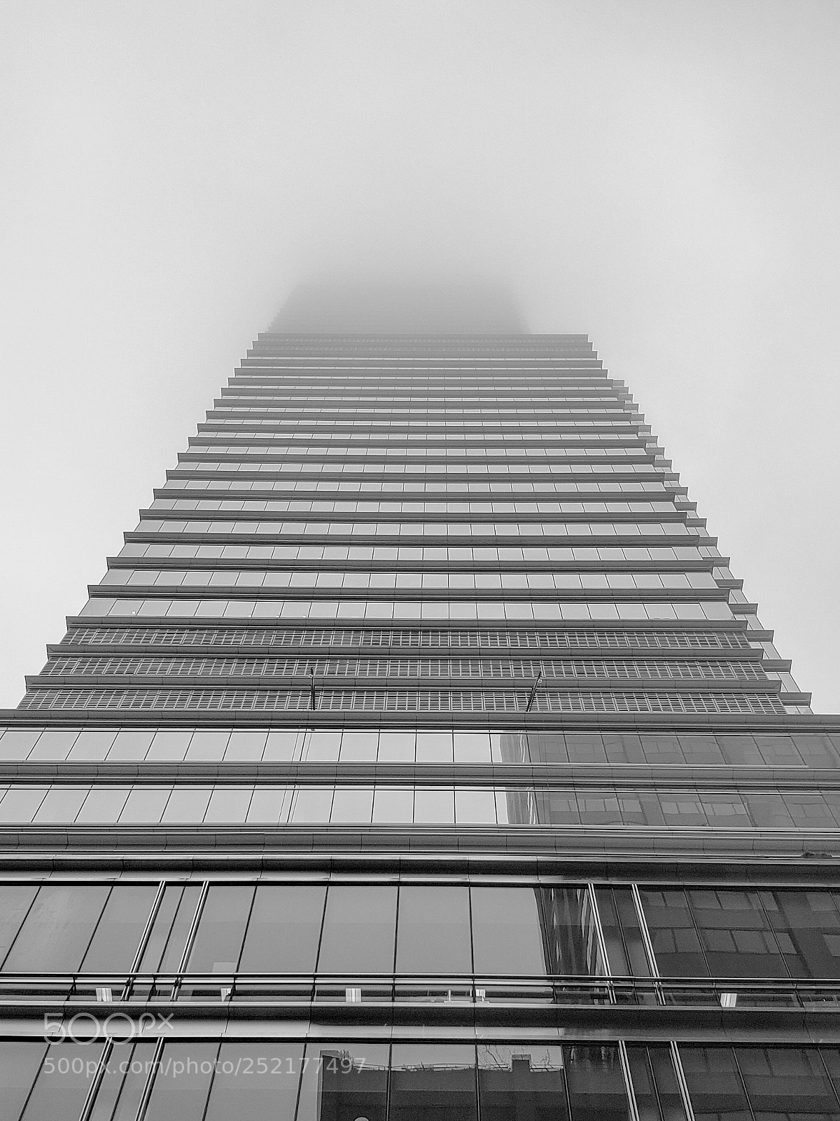 Samsung Galaxy S9+ sample photo. Trailing tower photography