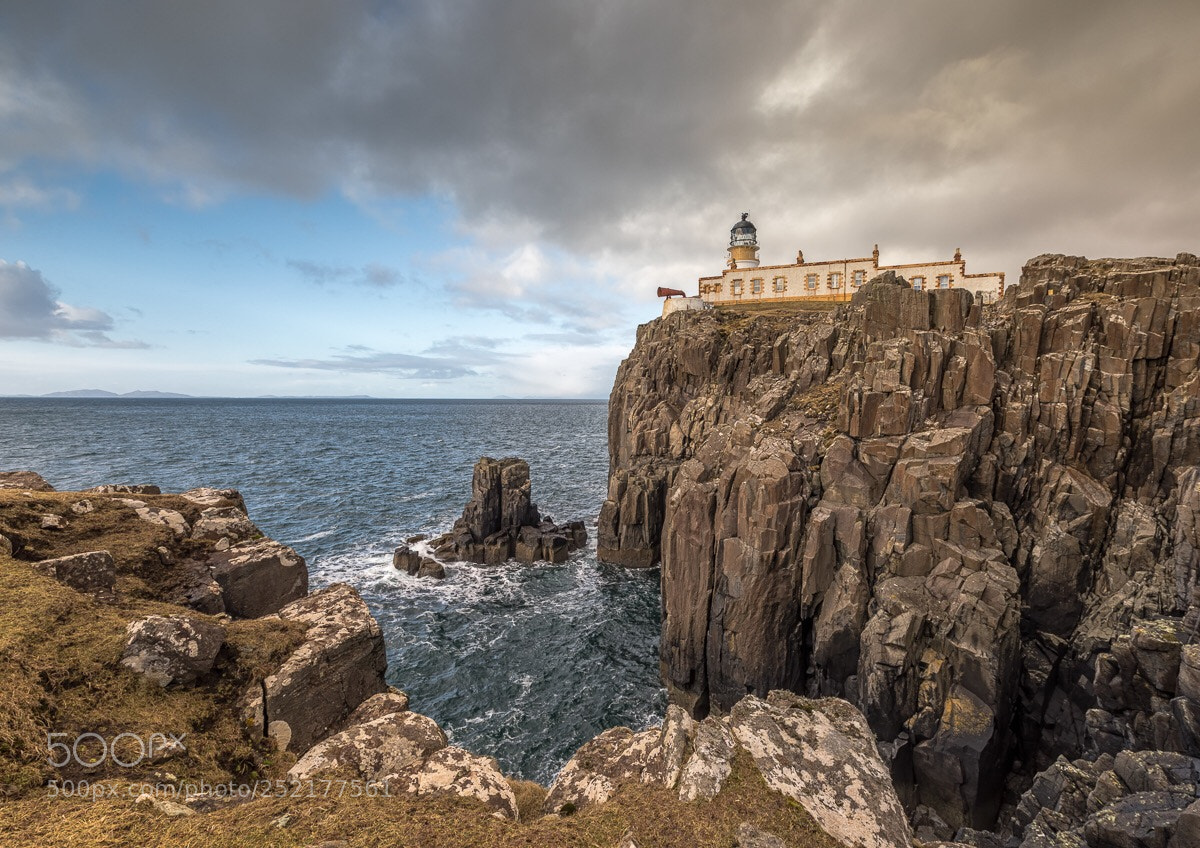 Canon EOS 5D Mark IV sample photo. Neist point lighthouse  photography