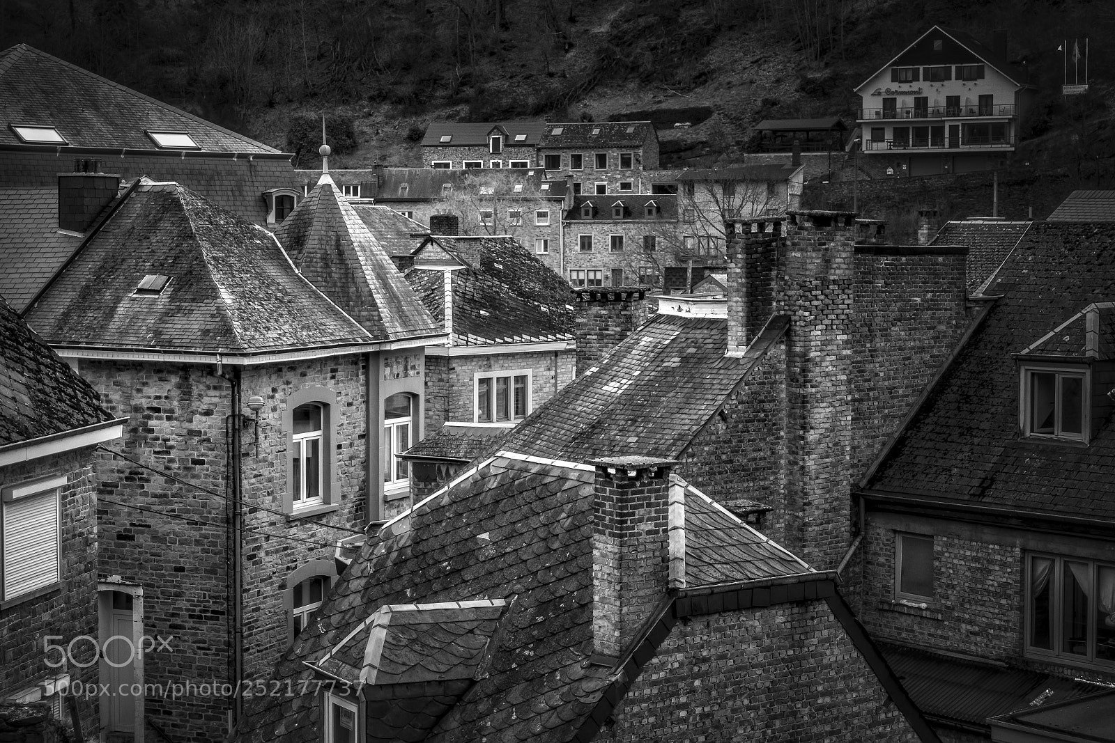 Sony Cyber-shot DSC-RX100 IV sample photo. La roche-en-ardenne, b/w photography