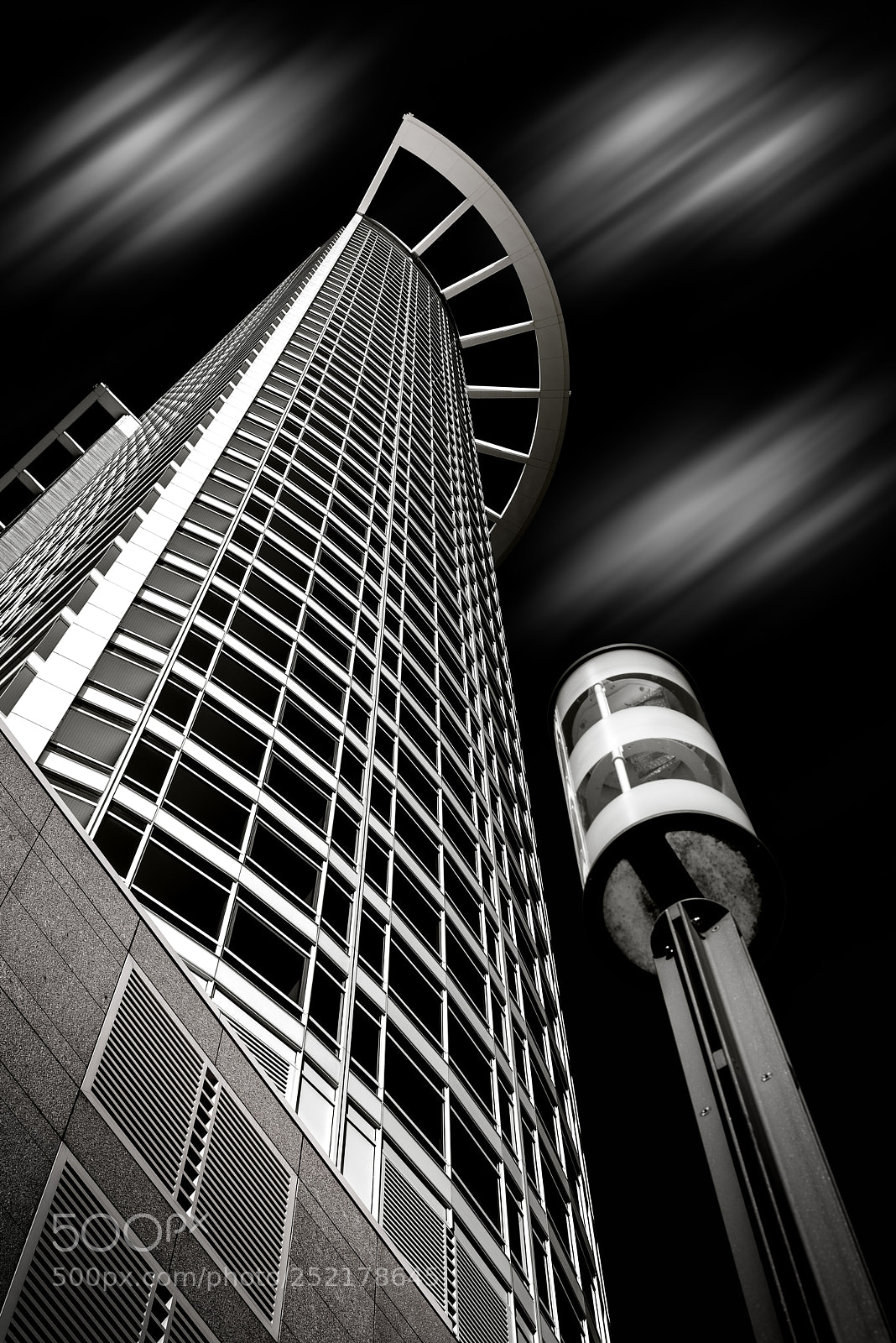 Nikon D810 sample photo. Skyscraper im frankfurter westend photography