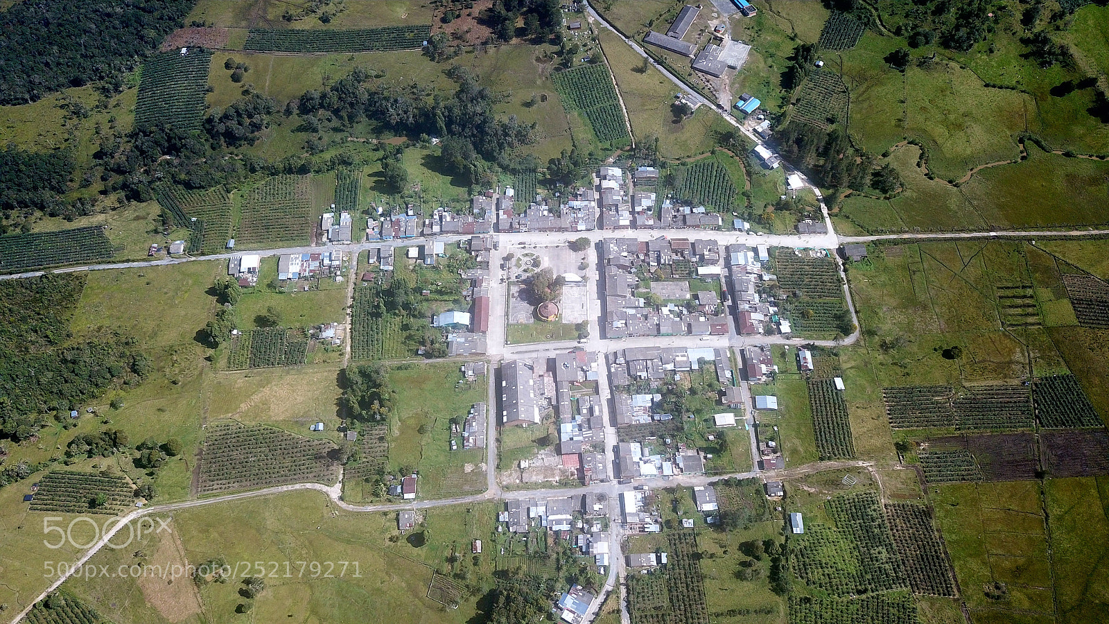 DJI FC220 sample photo. La granja photography