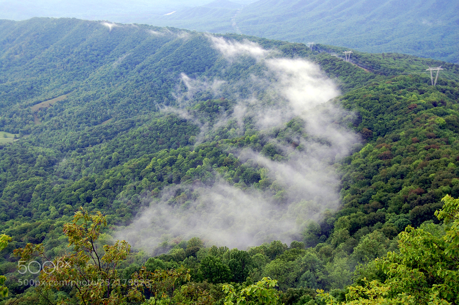 Nikon D40 sample photo. A lonely cloud photography
