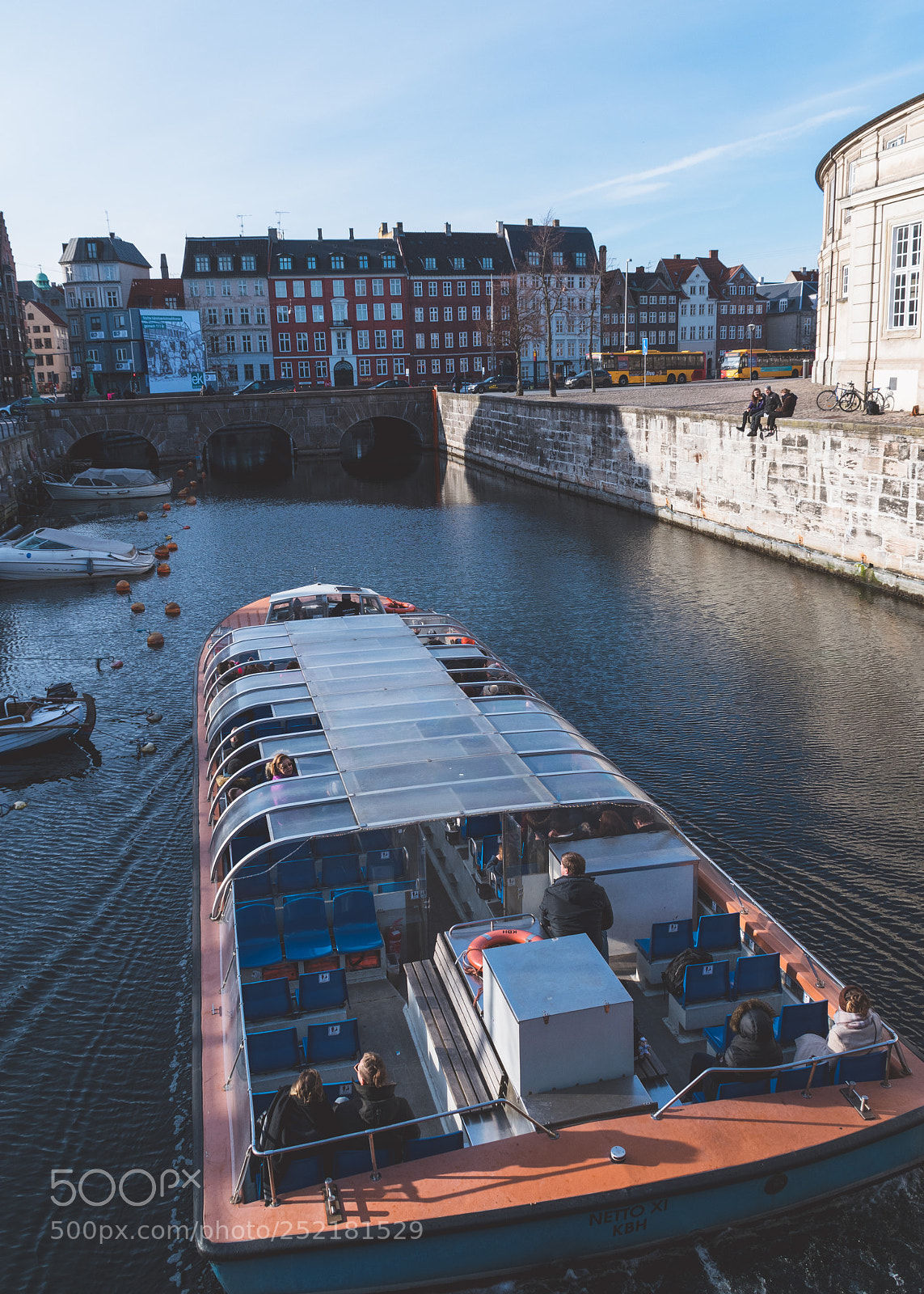 Nikon D5300 sample photo. Touring the canals photography