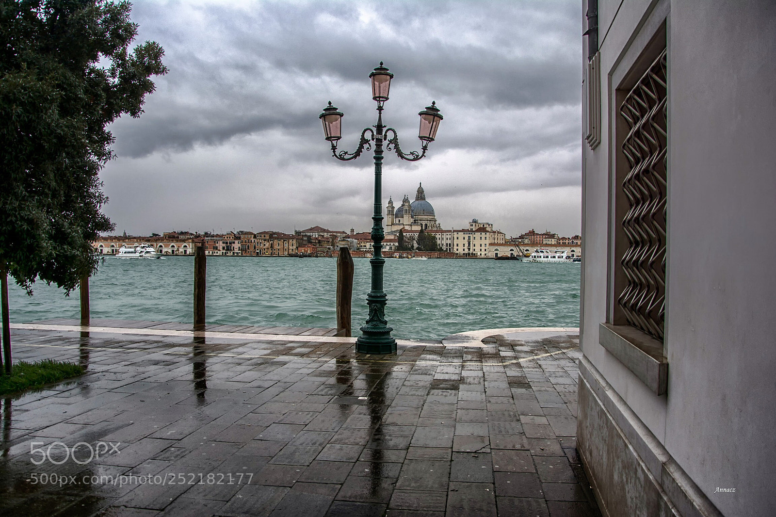 Nikon D5200 sample photo. Sguardi  photography