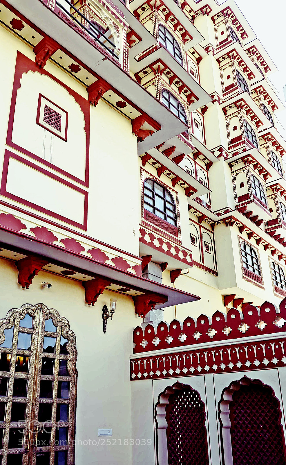 Samsung Galaxy S5 sample photo. The ethnic buildings of photography