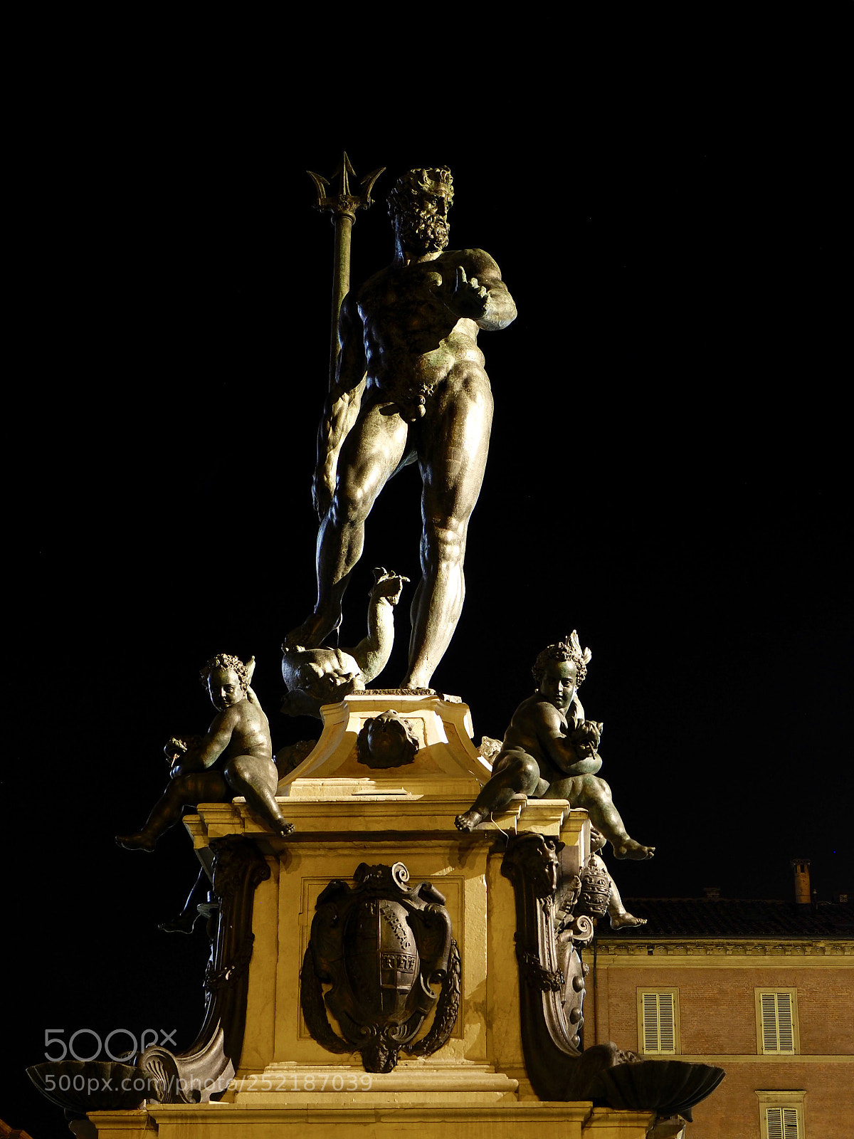 Olympus OM-D E-M1 Mark II sample photo. La fontana del nettuno photography