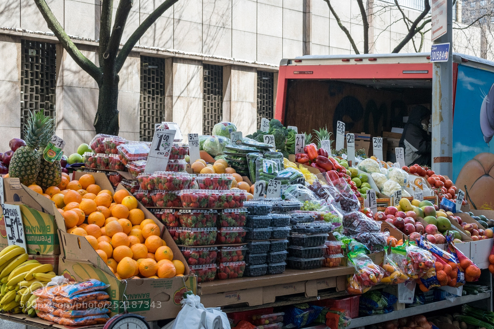 Nikon D5300 sample photo. Nyc street vendor photography