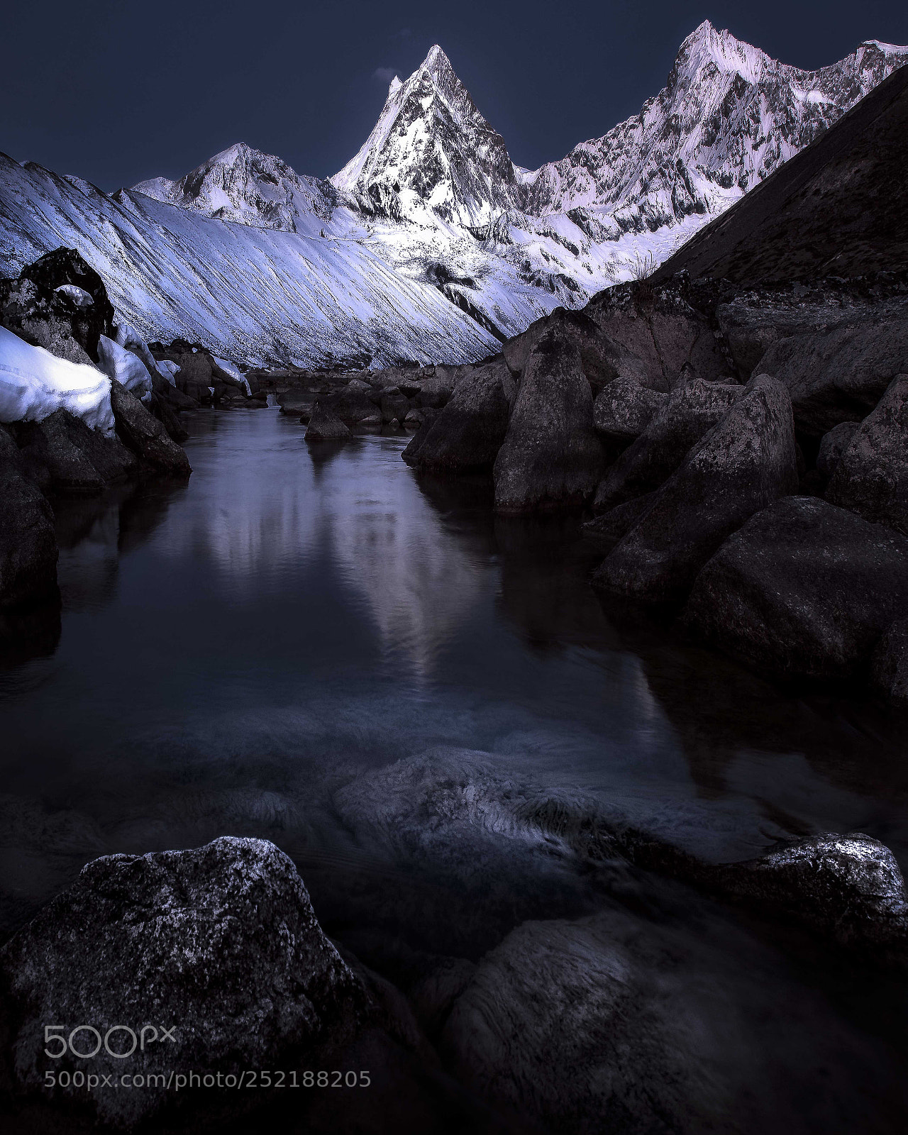 Nikon D850 sample photo. Cold peak photography