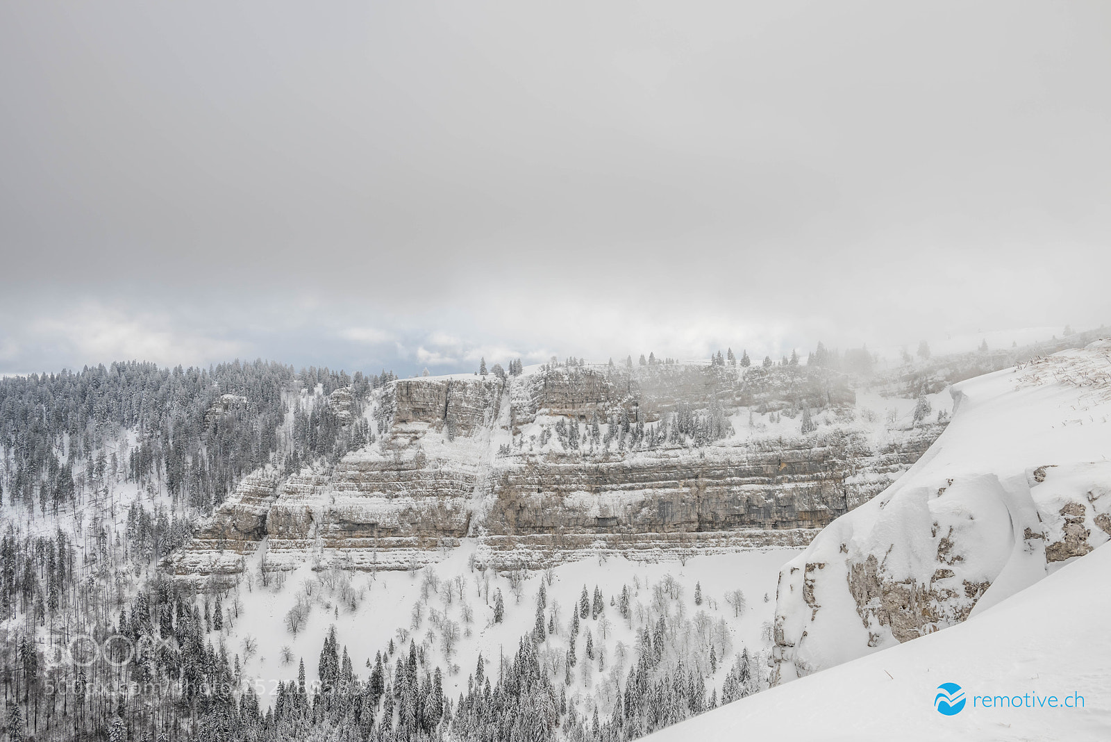 Nikon D810 sample photo. Winterday @ creux du van photography