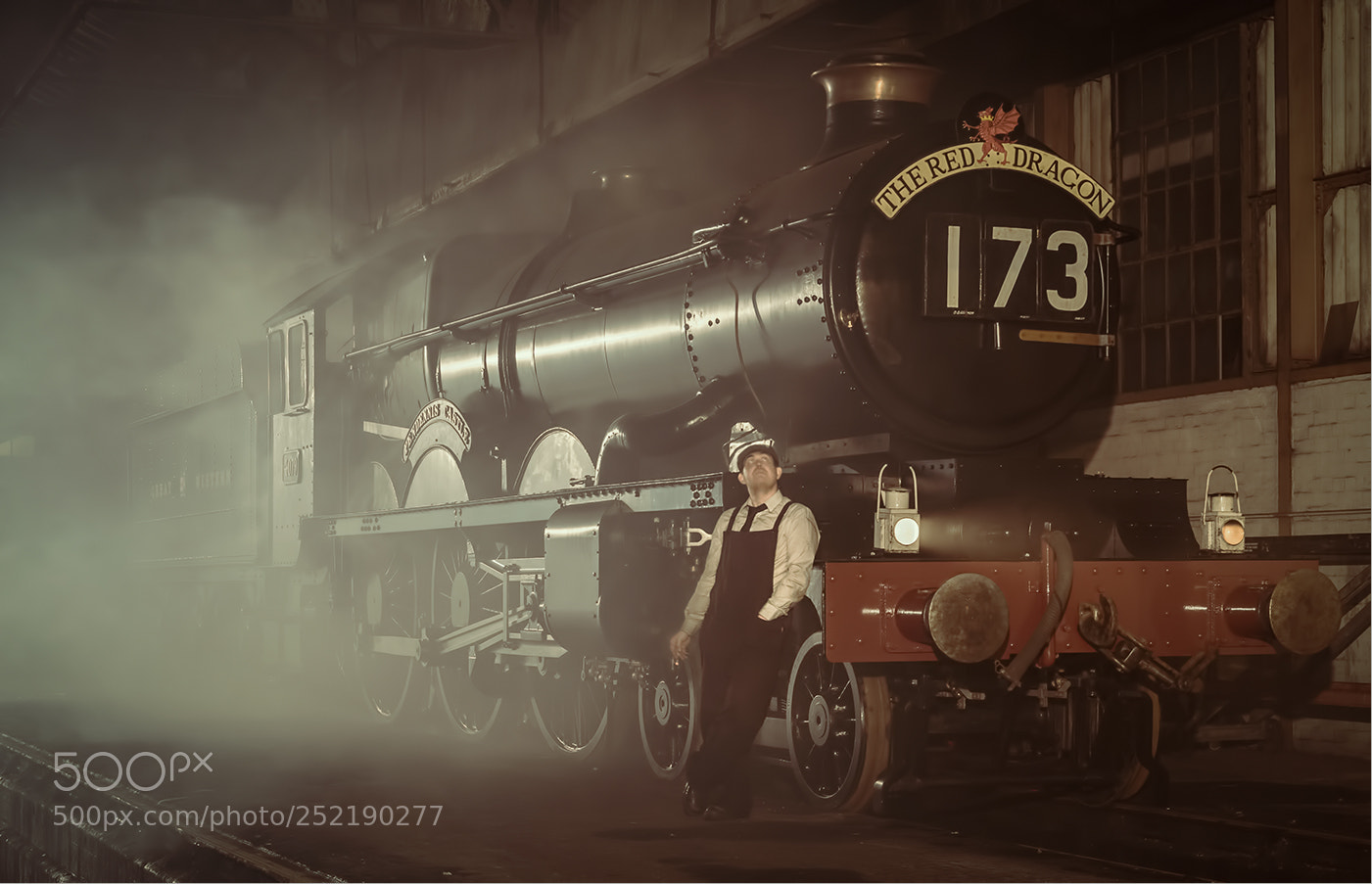 Canon EOS 6D Mark II sample photo. Smoking in the engine photography