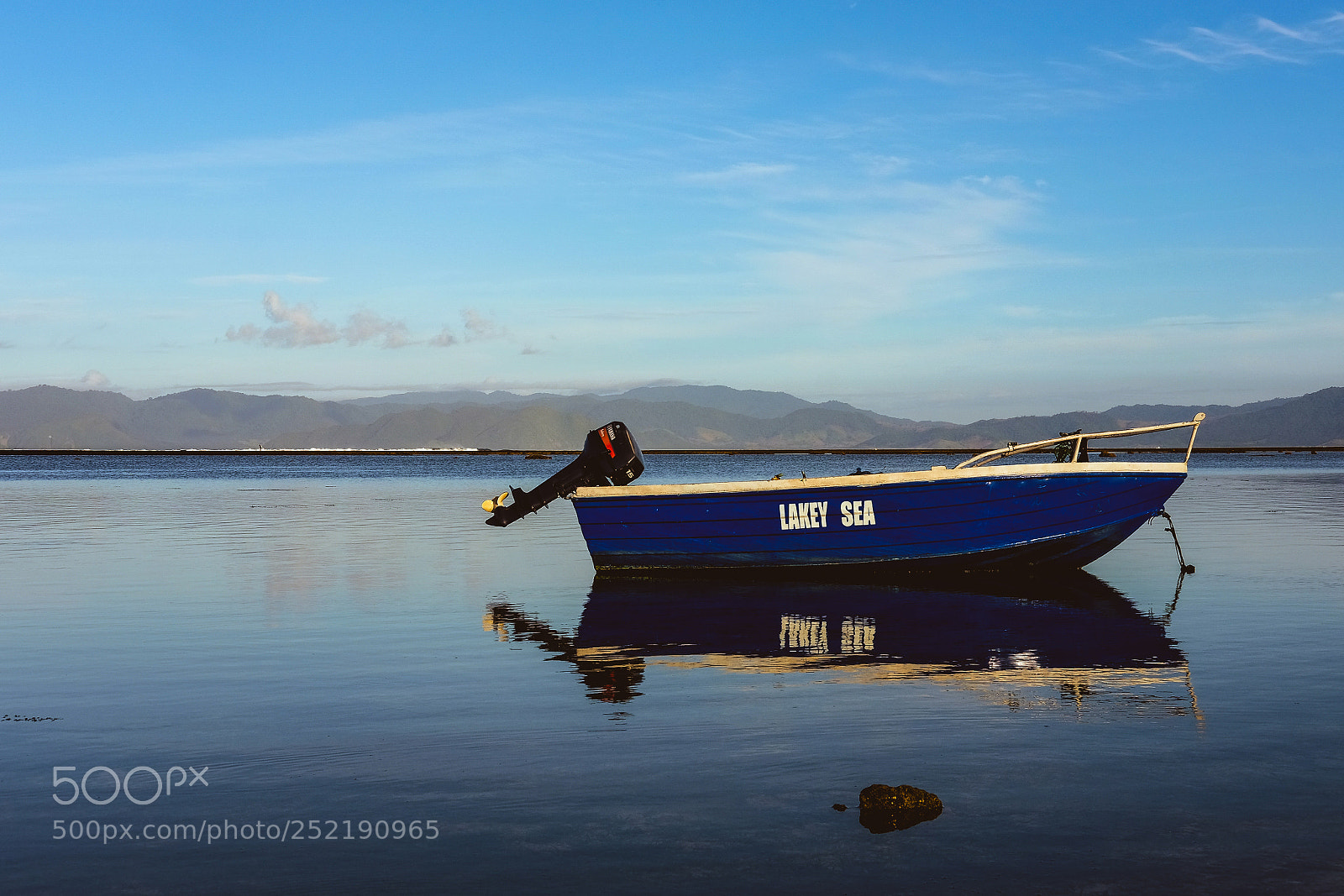 Fujifilm X-T10 sample photo. Lakey sea photography