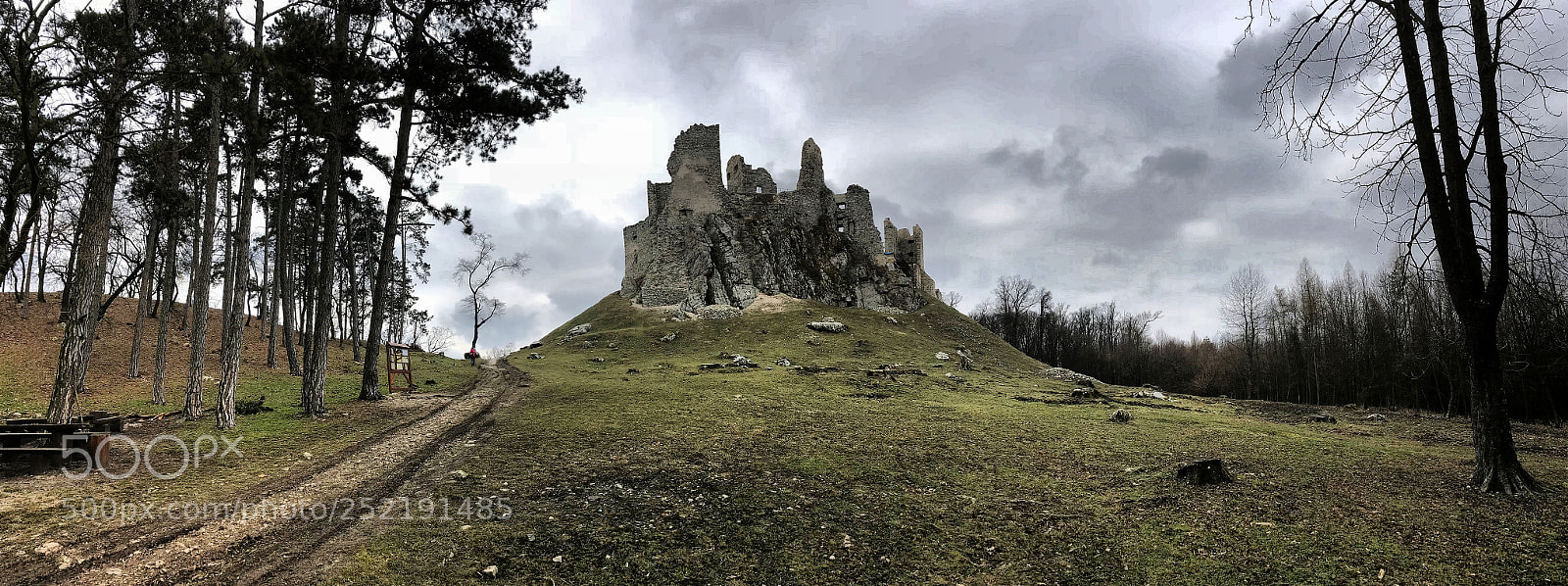 Apple iPhone 7 Plus sample photo. The hrušov castle photography