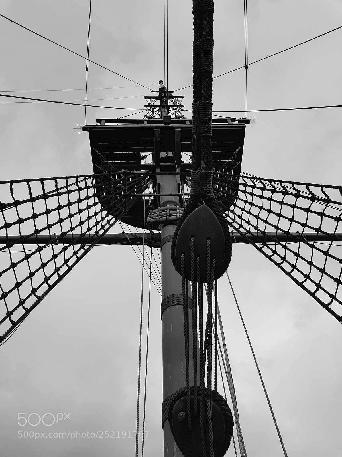 Samsung Galaxy S8 sample photo. Ship mast photography