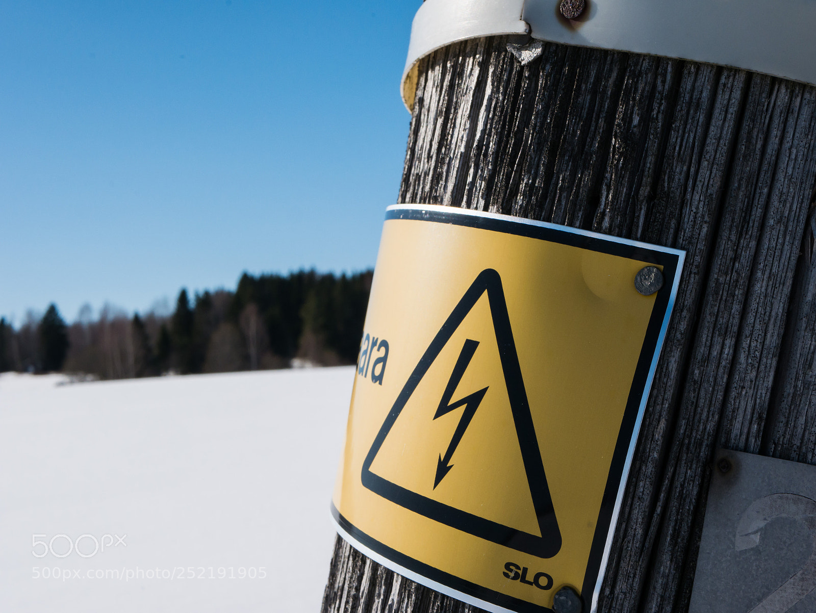 Panasonic Lumix DMC-G7 sample photo. Danger photography