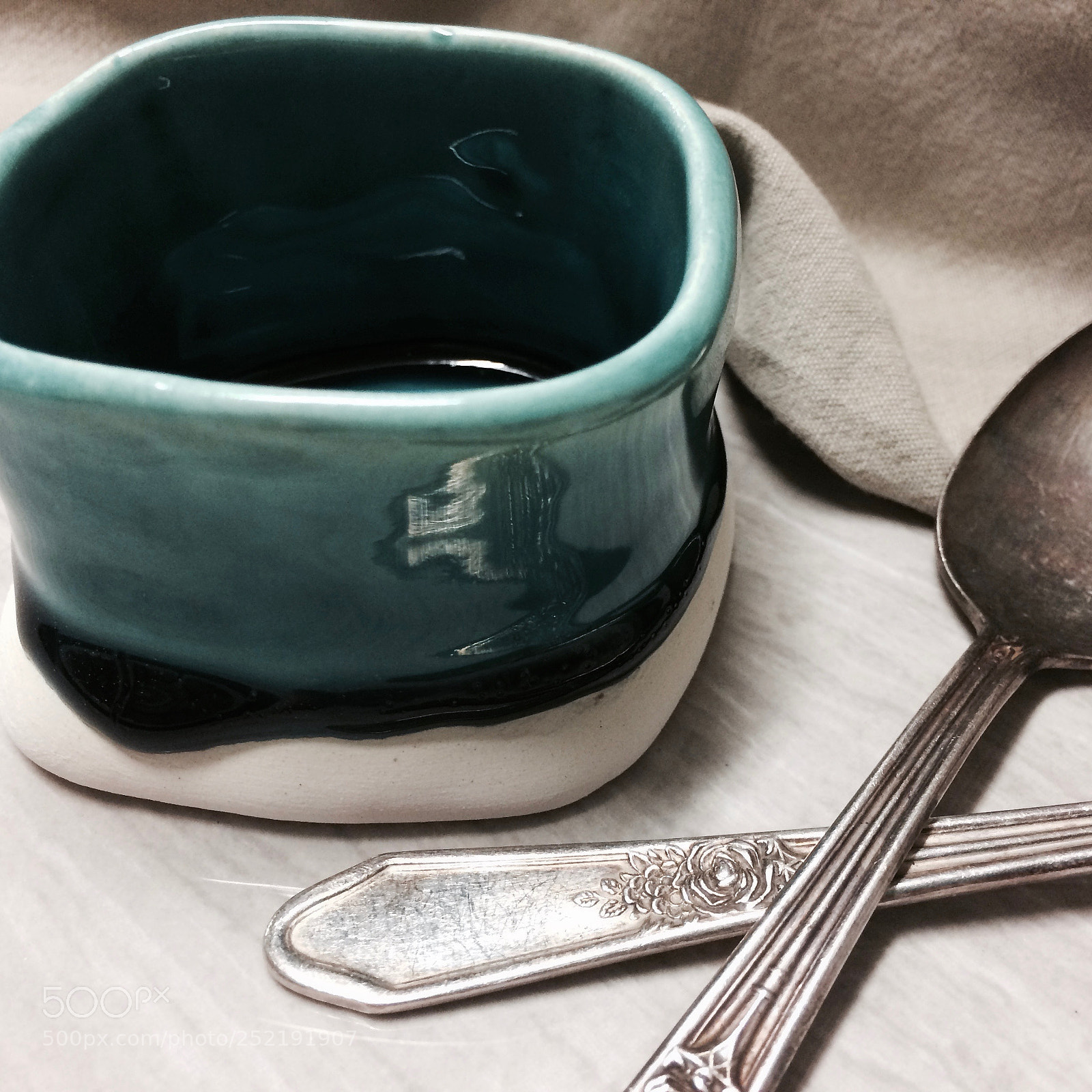 Apple iPhone 5s sample photo. Handmade glossy turquoise tea photography