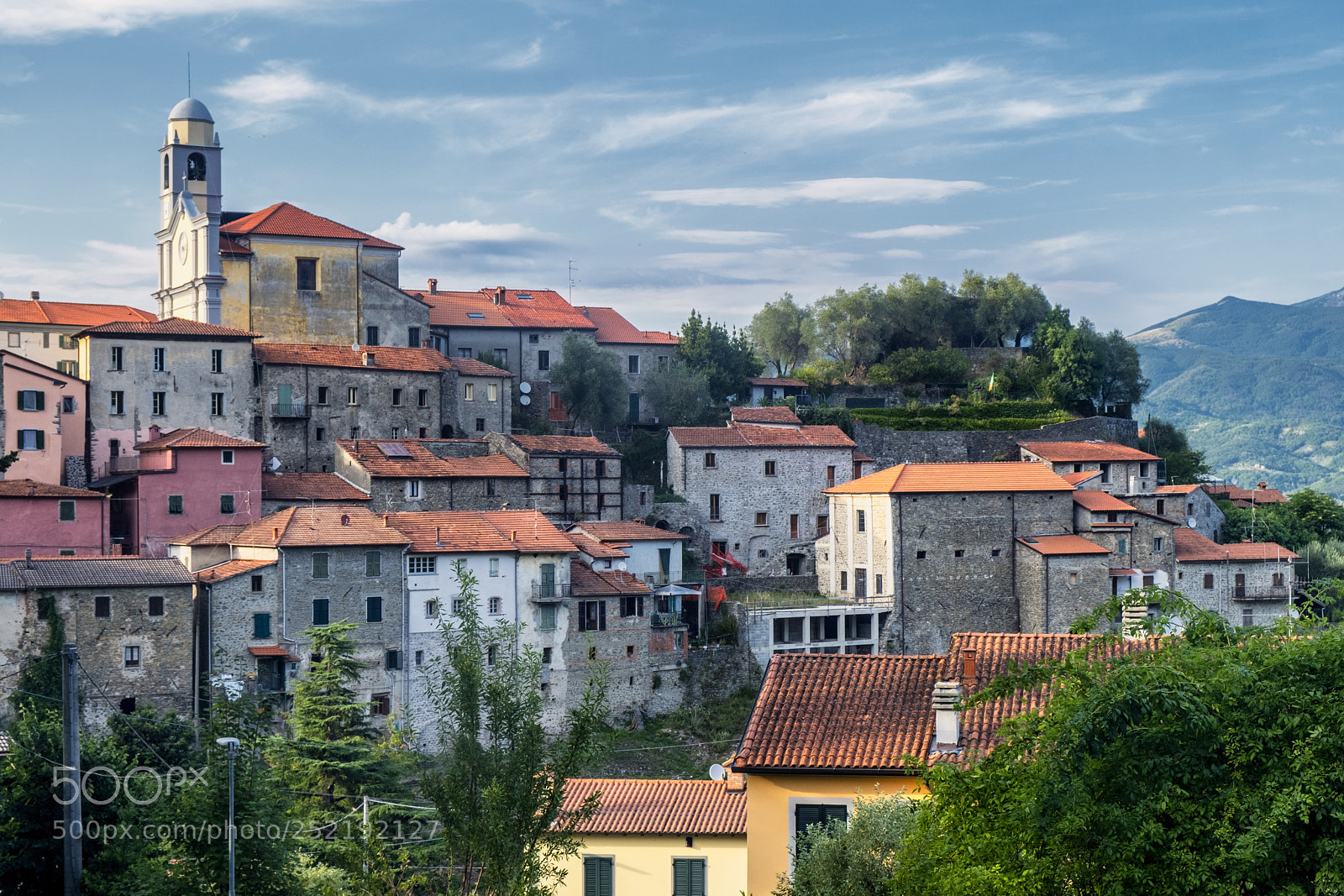 Fujifilm X-T2 sample photo. Mulazzo, old village in photography