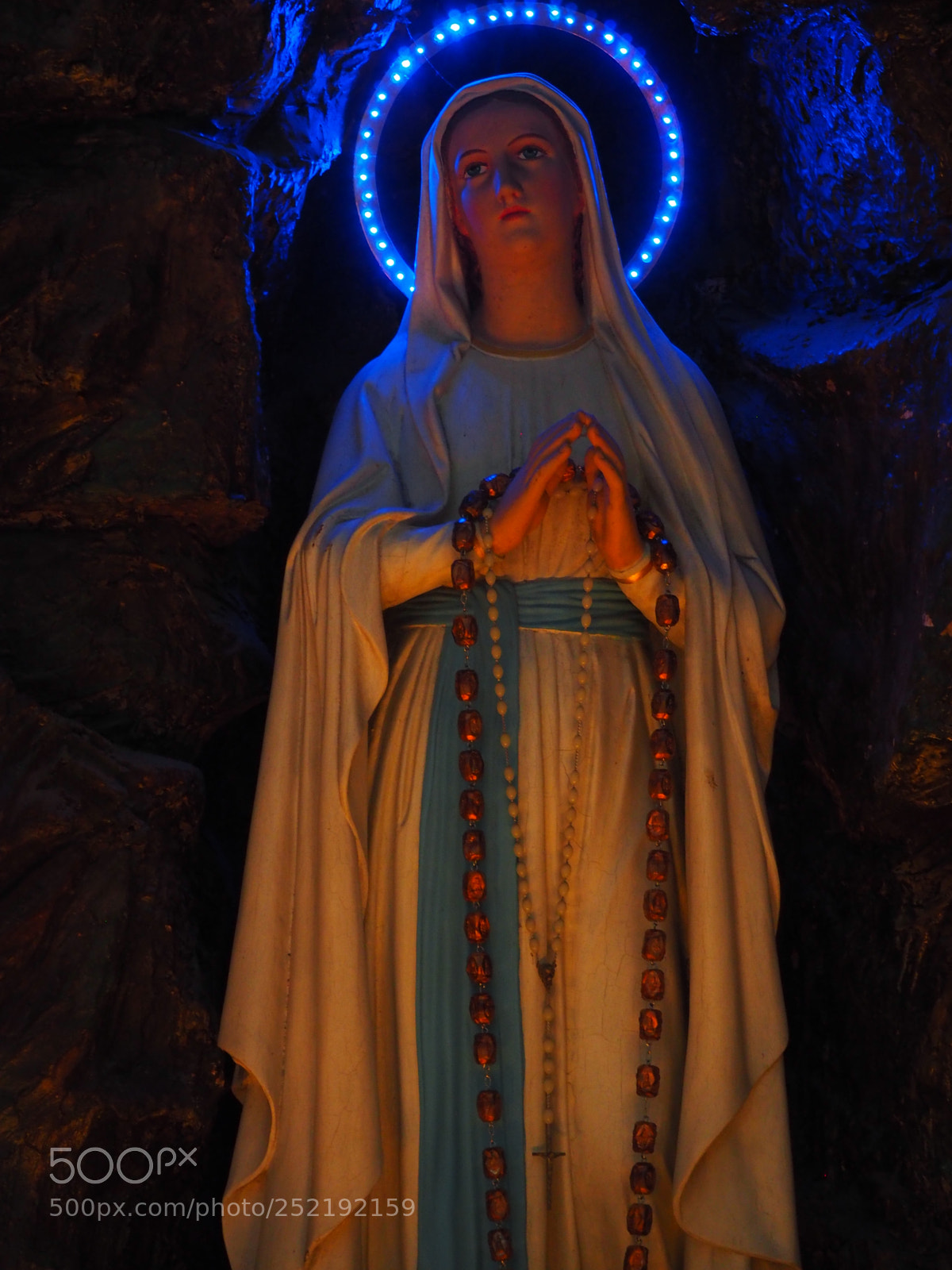 Olympus OM-D E-M5 II sample photo. Grotto to our lady photography