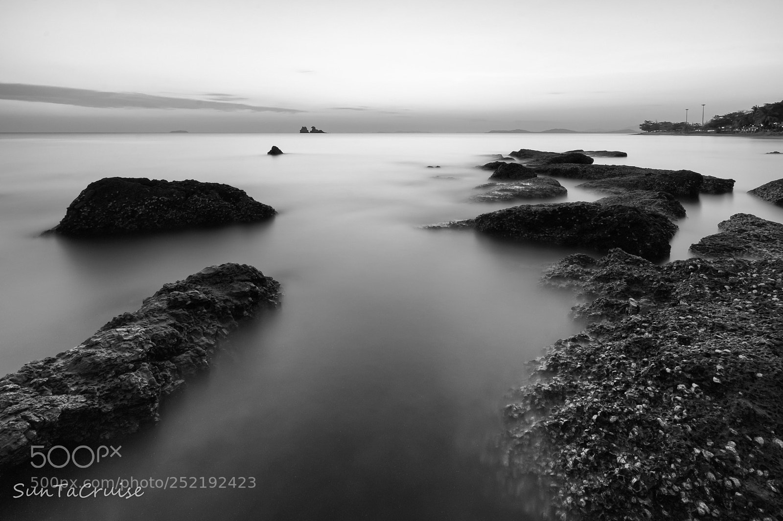 Nikon D7200 sample photo. Beach in black and photography