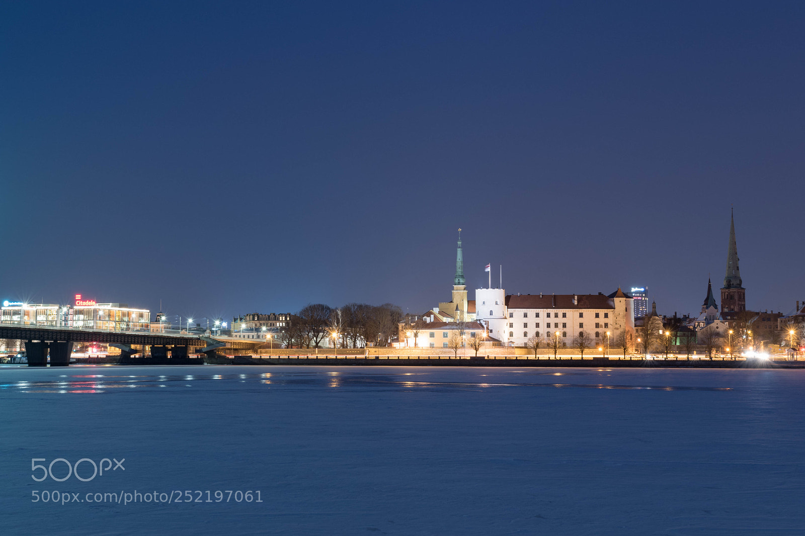 Nikon D5600 sample photo. Riga castle at night photography