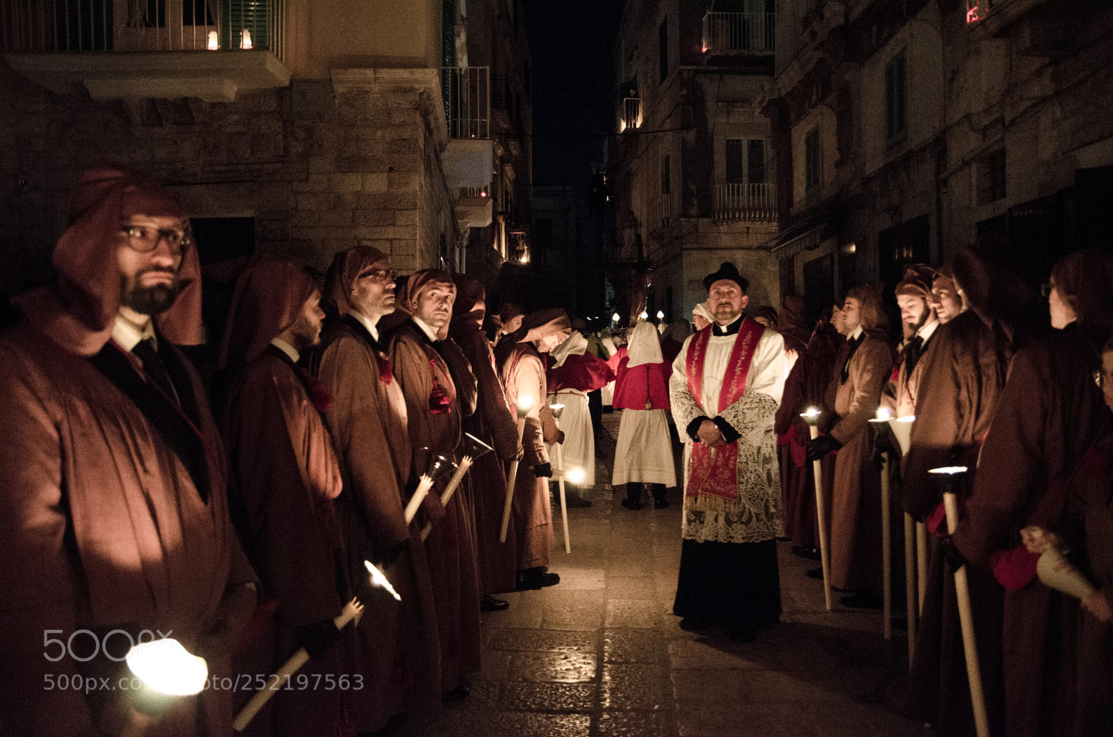 Nikon D5100 sample photo. Saint night photography