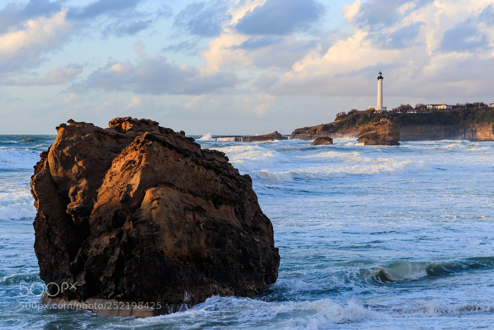 Canon EOS 80D sample photo. Biarritz lighthouse photography