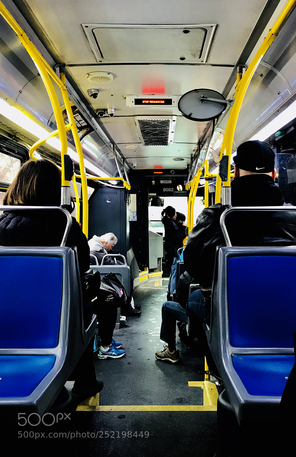 Apple iPhone 7 Plus sample photo. Bus photography