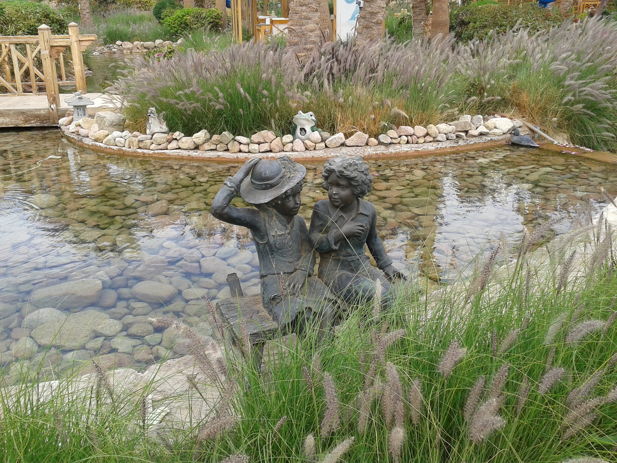Samsung Galaxy S DUOS sample photo. Friendship photography