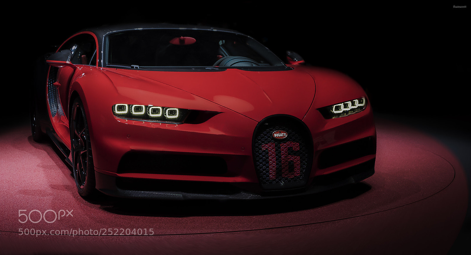 Olympus OM-D E-M5 II sample photo. New bugatti chiron s photography