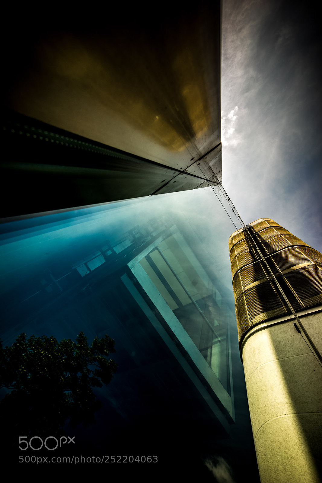 Sony a7 II sample photo. Elevator photography